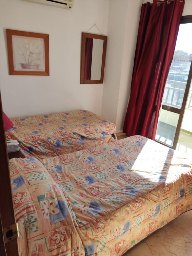 En El Centro Y Al Lado De La Playa Apartment Fuengirola Ngoại thất bức ảnh